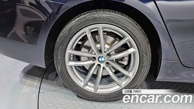 BMW 5-Series 520d M Sport Package Plus