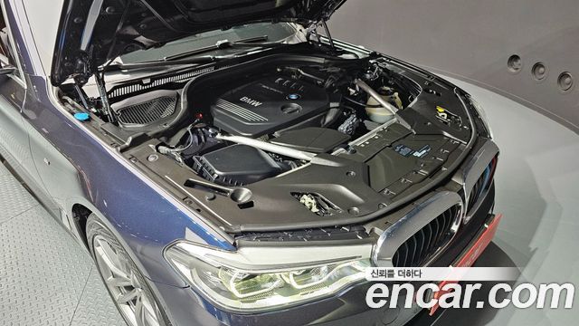 BMW 5-Series 520d M Sport Package Plus