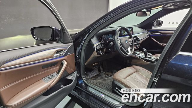 BMW 5-Series 520d M Sport Package Plus