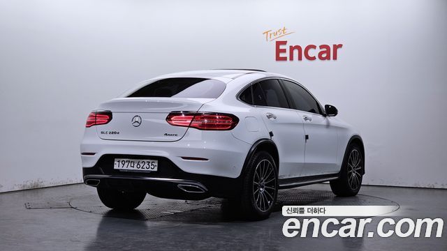 Mercedes-Benz GLC-Class GLC220 d 4MATIC Premium Coupe