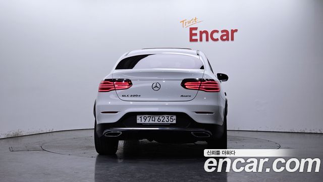 Mercedes-Benz GLC-Class GLC220 d 4MATIC Premium Coupe