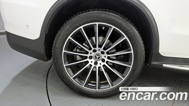 Mercedes-Benz GLC-Class GLC220 d 4MATIC Premium Coupe