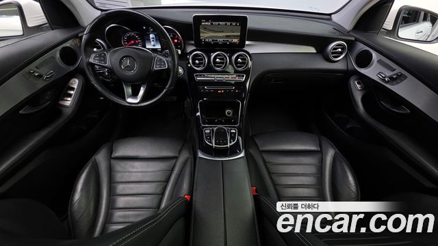 Mercedes-Benz GLC-Class GLC220 d 4MATIC Premium Coupe