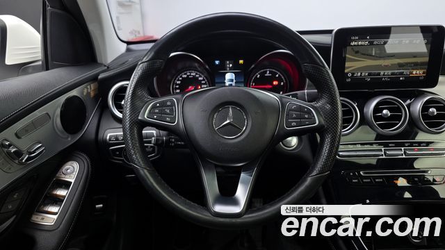 Mercedes-Benz GLC-Class GLC220 d 4MATIC Premium Coupe