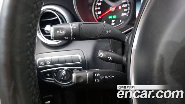 Mercedes-Benz GLC-Class GLC220 d 4MATIC Premium Coupe