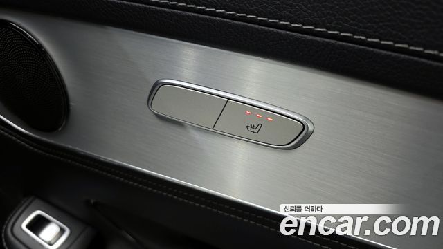 Mercedes-Benz GLC-Class GLC220 d 4MATIC Premium Coupe