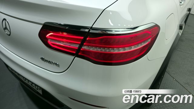 Mercedes-Benz GLC-Class GLC220 d 4MATIC Premium Coupe