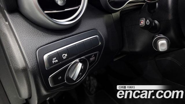 Mercedes-Benz GLC-Class GLC220 d 4MATIC Premium Coupe