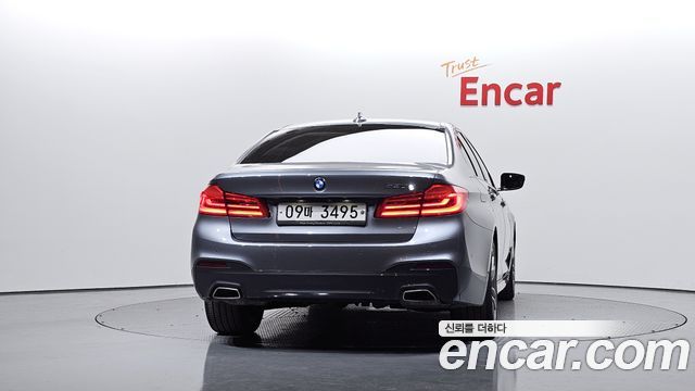 BMW 5-Series 520d M Sport package