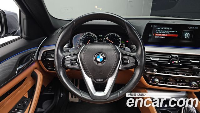 BMW 5-Series 520d M Sport package