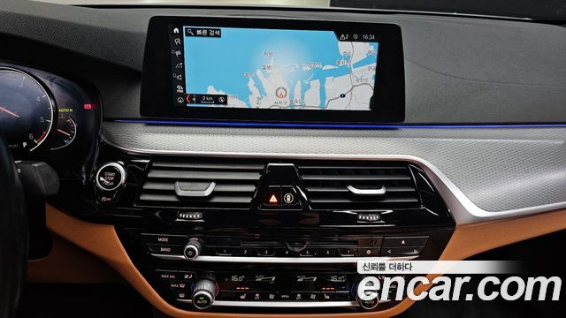 BMW 5-Series 520d M Sport package