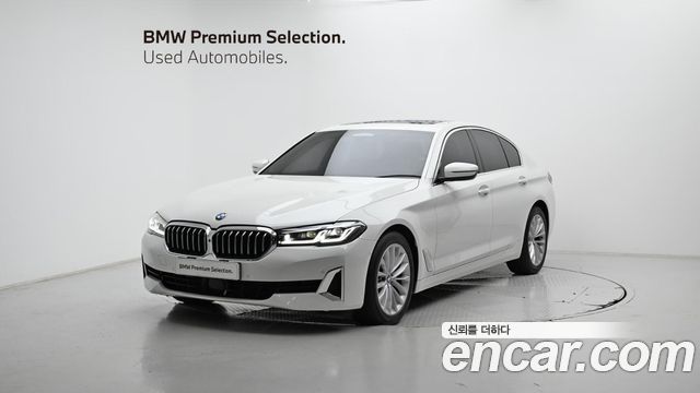 BMW 5Series (G30) 520i Luxury
