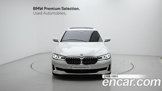 BMW 5Series (G30) 520i Luxury