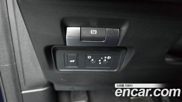 Land Rover Discovery Sport D150 S