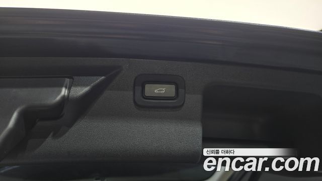Land Rover Discovery Sport D150 S