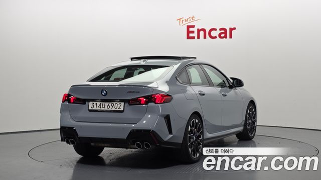 BMW 2-Series M235 xDrive
