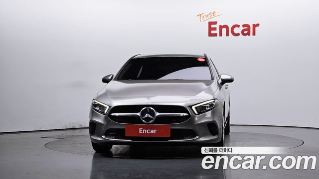 Mercedes-Benz A-Class A220 Hatchback