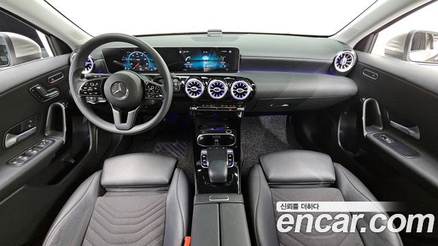 Mercedes-Benz A-Class A220 Hatchback