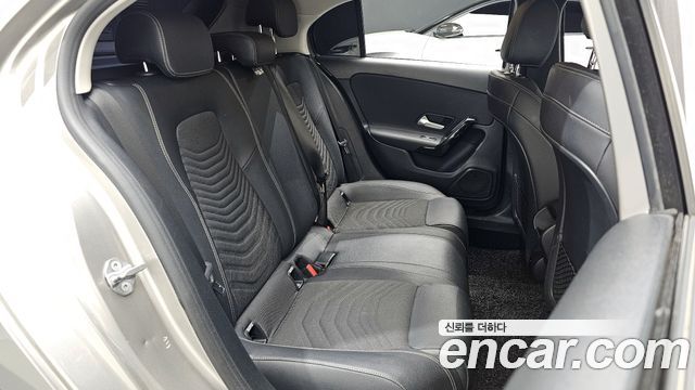 Mercedes-Benz A-Class A220 Hatchback