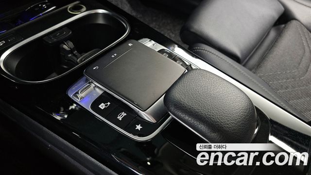 Mercedes-Benz A-Class A220 Hatchback