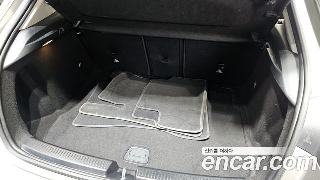 Mercedes-Benz A-Class A220 Hatchback