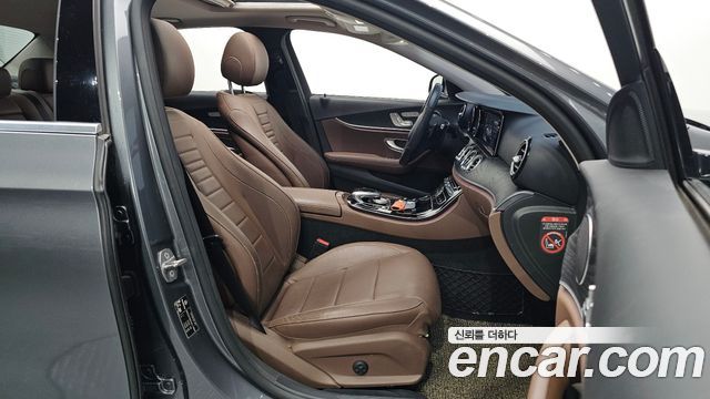 Mercedes-Benz E-Class E220d Avantgarde