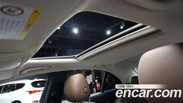 Mercedes-Benz E-Class E220d Avantgarde