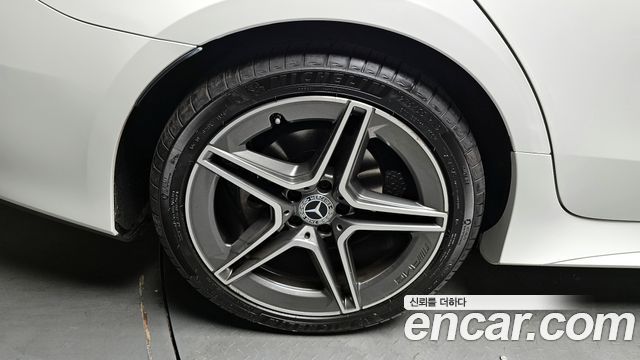 Mercedes-Benz CLS-Class CLS300d 4MATIC