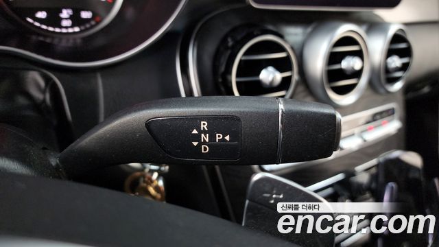 Mercedes-Benz C-Class C200 Coupe