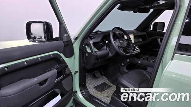 Land Rover Defender 110 D300 75th Edition