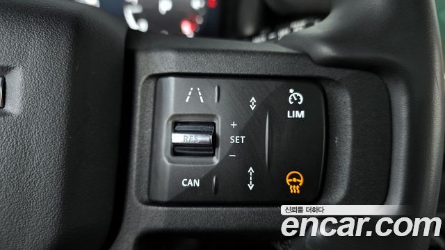 Land Rover Defender 110 D300 75th Edition