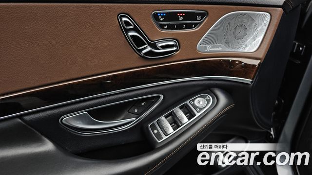 Mercedes-Benz S-Class S560L 4MATIC