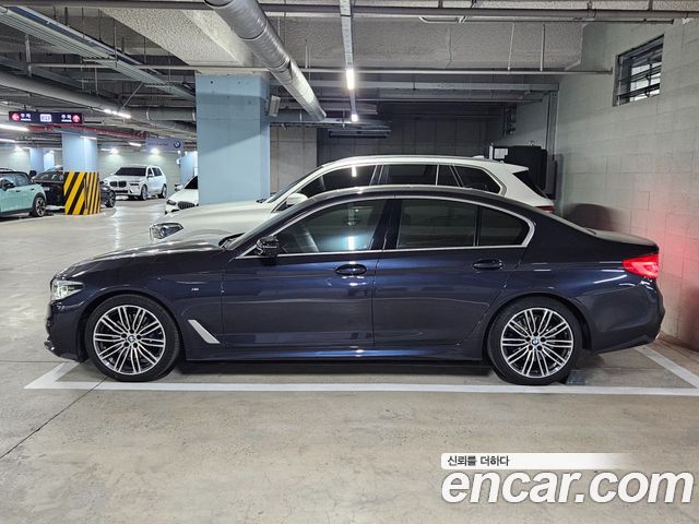 BMW 5-Series 530i M Sport Package Plus
