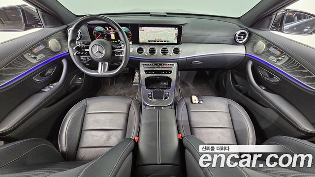 Mercedes-Benz E-Class E350 4MATIC AMG Line