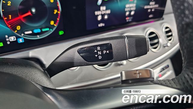 Mercedes-Benz E-Class E350 4MATIC AMG Line