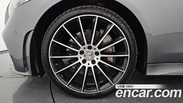 Mercedes-Benz CLS-Class CLS400d 4MATIC AMG Line