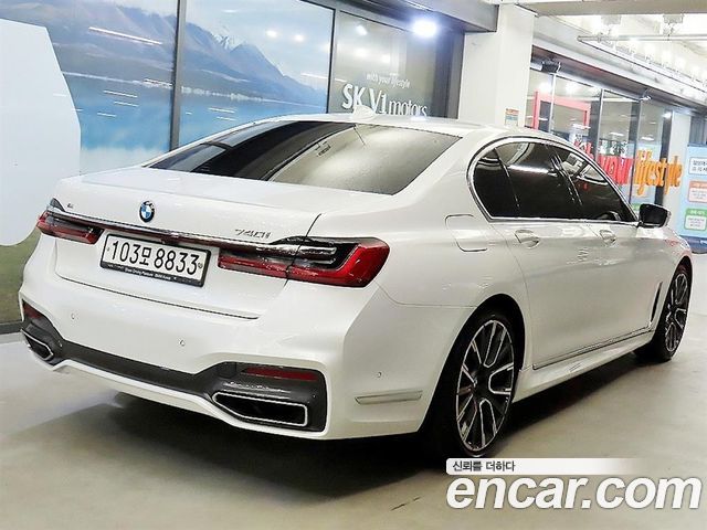 BMW 7-Series 740i M Sport
