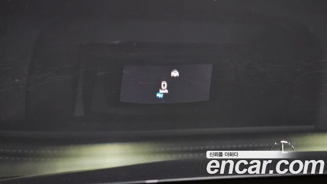 Mercedes-Benz E-Class E300 4MATIC Exclusive