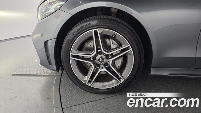 Mercedes-Benz C-Class C220 d 4MATIC AMG Line