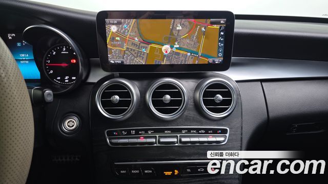 Mercedes-Benz C-Class C220 d 4MATIC AMG Line