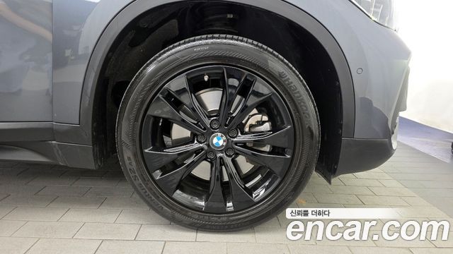BMW X1 xDrive 20i Advantage