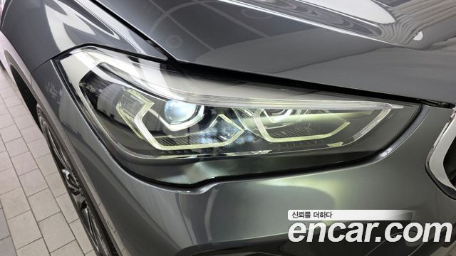 BMW X1 xDrive 20i Advantage