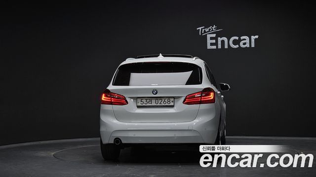 BMW 2-Series Joy