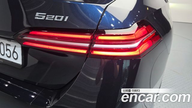 BMW 5-Series 520i M Sport