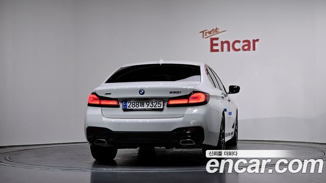 BMW 5-Series 530i xDrive M Sport Package