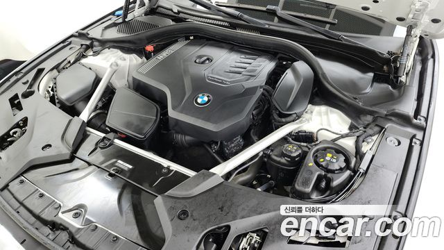 BMW 5-Series 530i xDrive M Sport Package