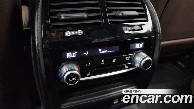 BMW 5-Series 530i xDrive M Sport Package