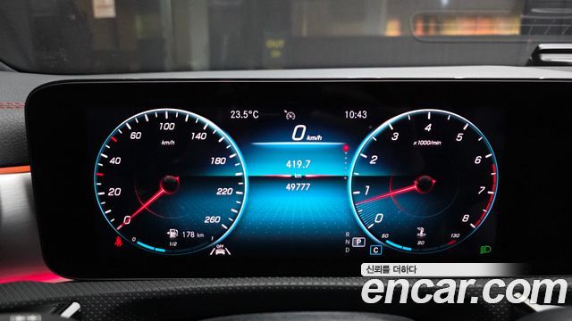 Mercedes-Benz CLA-Class CLA250 4MATIC