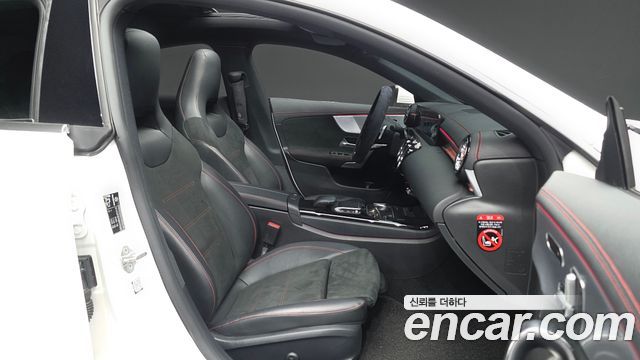 Mercedes-Benz CLA-Class CLA250 4MATIC