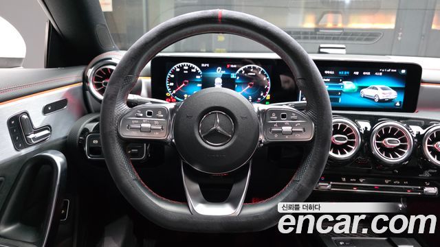 Mercedes-Benz CLA-Class CLA250 4MATIC